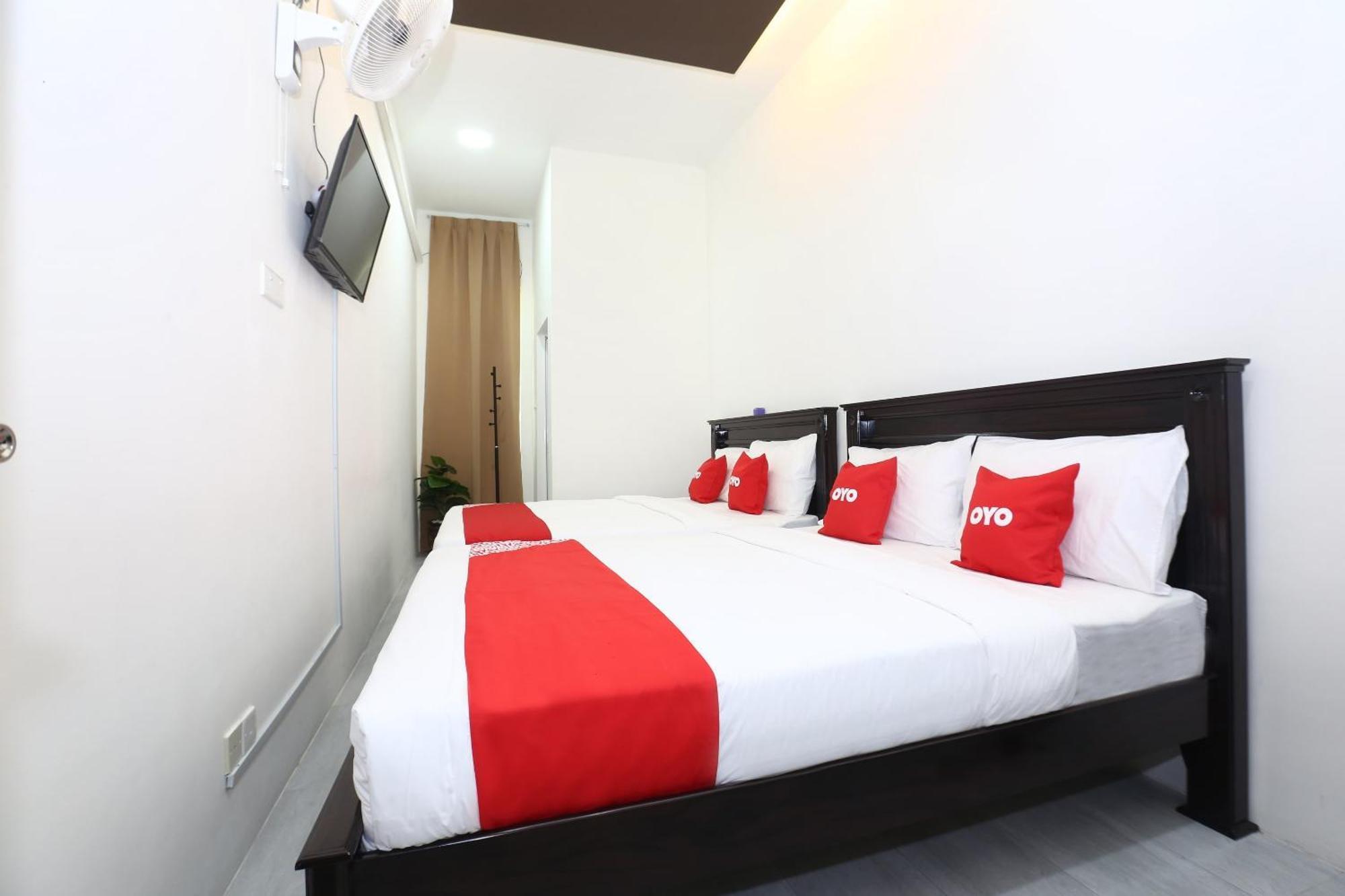 קואלה טרנגאנו Super Oyo 89678 Ady Hotel מראה חיצוני תמונה