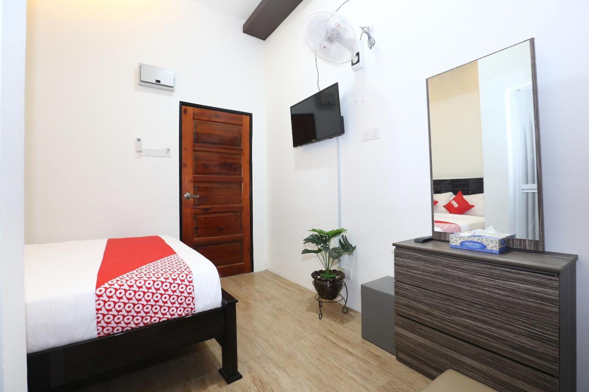 קואלה טרנגאנו Super Oyo 89678 Ady Hotel מראה חיצוני תמונה